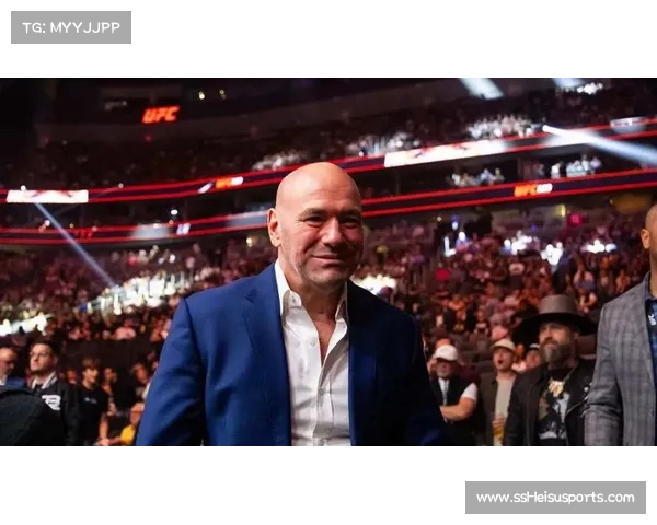 阿贾巴第四回合TKO马丁，增重15磅策略显成效